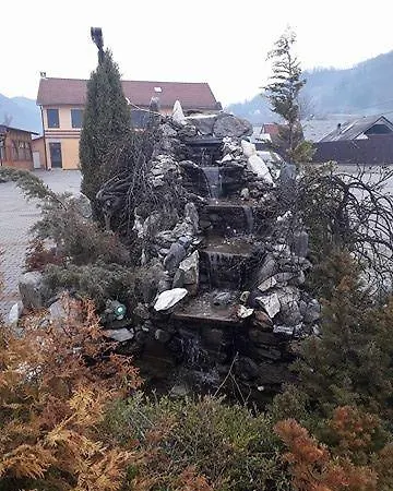 Pensiunea Salauta Πανσιόν 3*